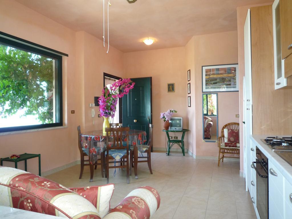 Villa Panthea Capo Vaticano Habitación foto